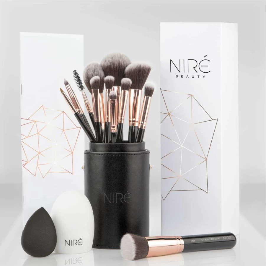 Nire 15-Piece Vegan Professional Makeup Brush Set with Travel Case, Sponge, Cleaner & Gift Box – Award-Winning Beauty Tools