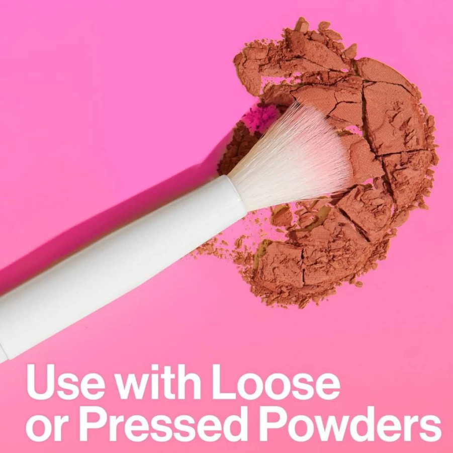 Wet N Wild Flat Top Kabuki Brush - Dense Synthetic Bristles for All Makeup Formulas, Ergonomic Handle for Precise Application