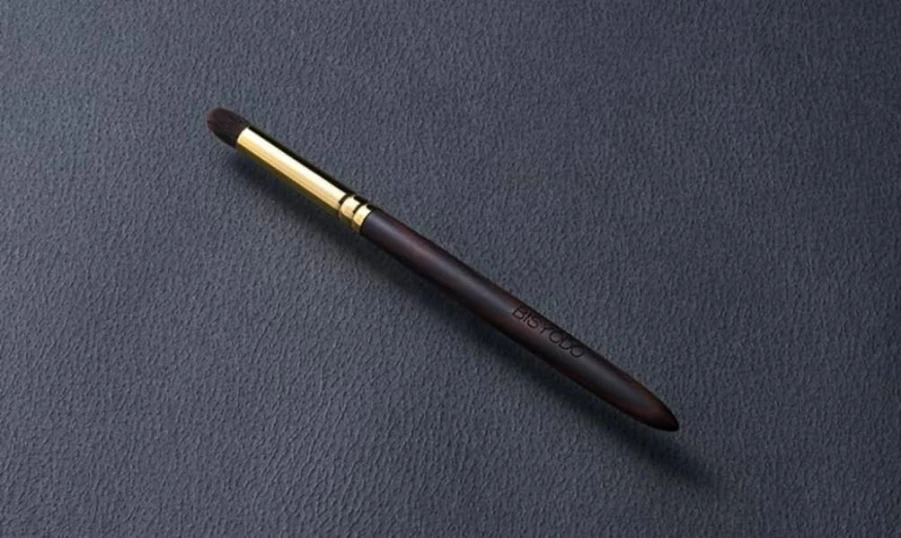 BISYODO Grand Series Round Eye Shadow Brush - Professional Makeup Brush, Black